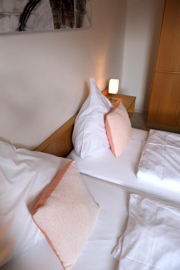 Hotel Zur Linde Salzgitter Eksteriør billede